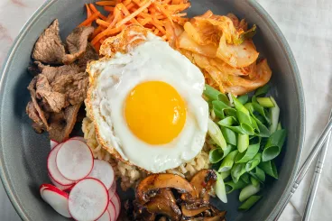 bibimbap, Korean mixed vegetable dish with egg and meat